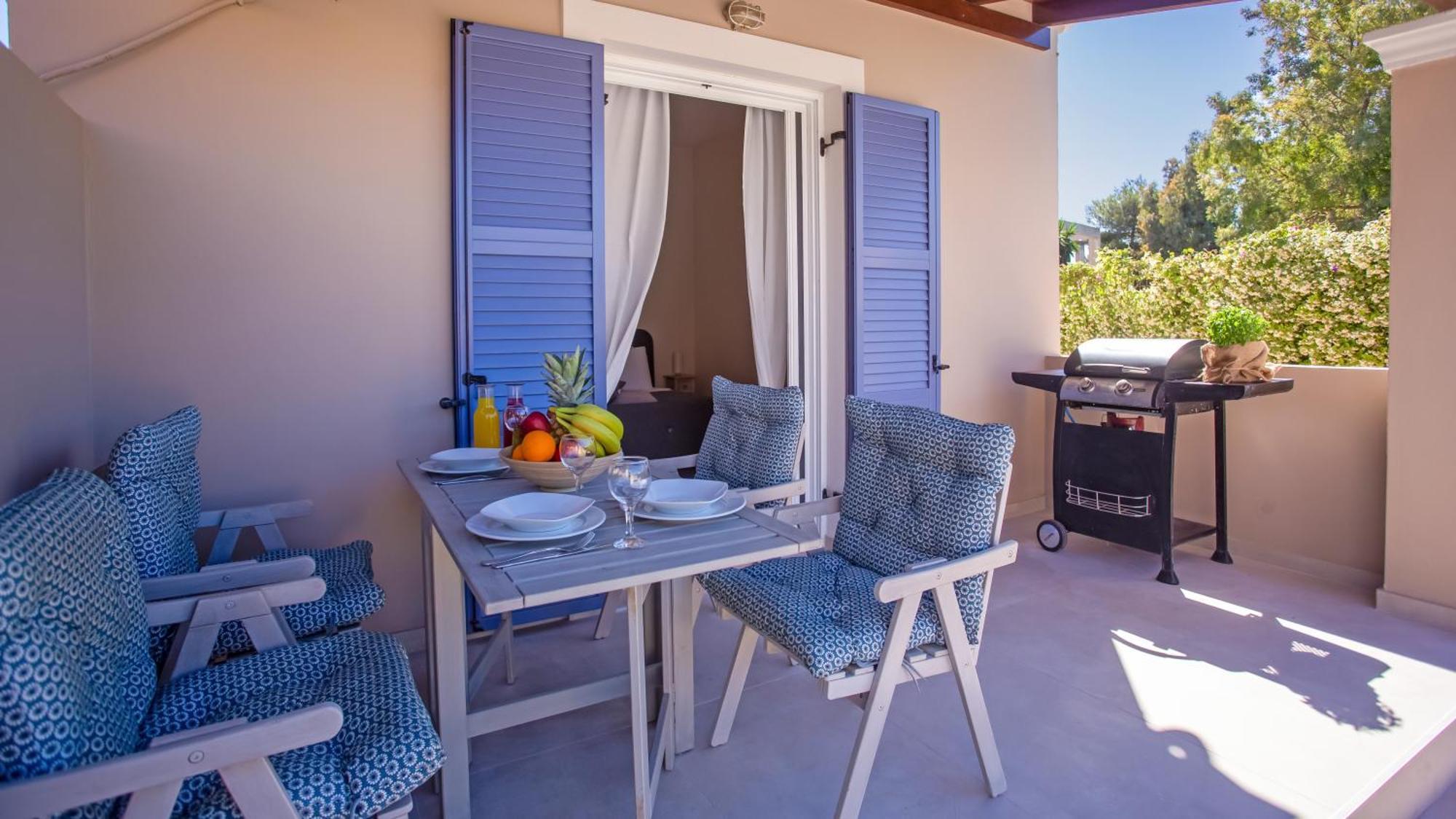 Cosmos Villas Angelina Agios Georgios  Bagian luar foto